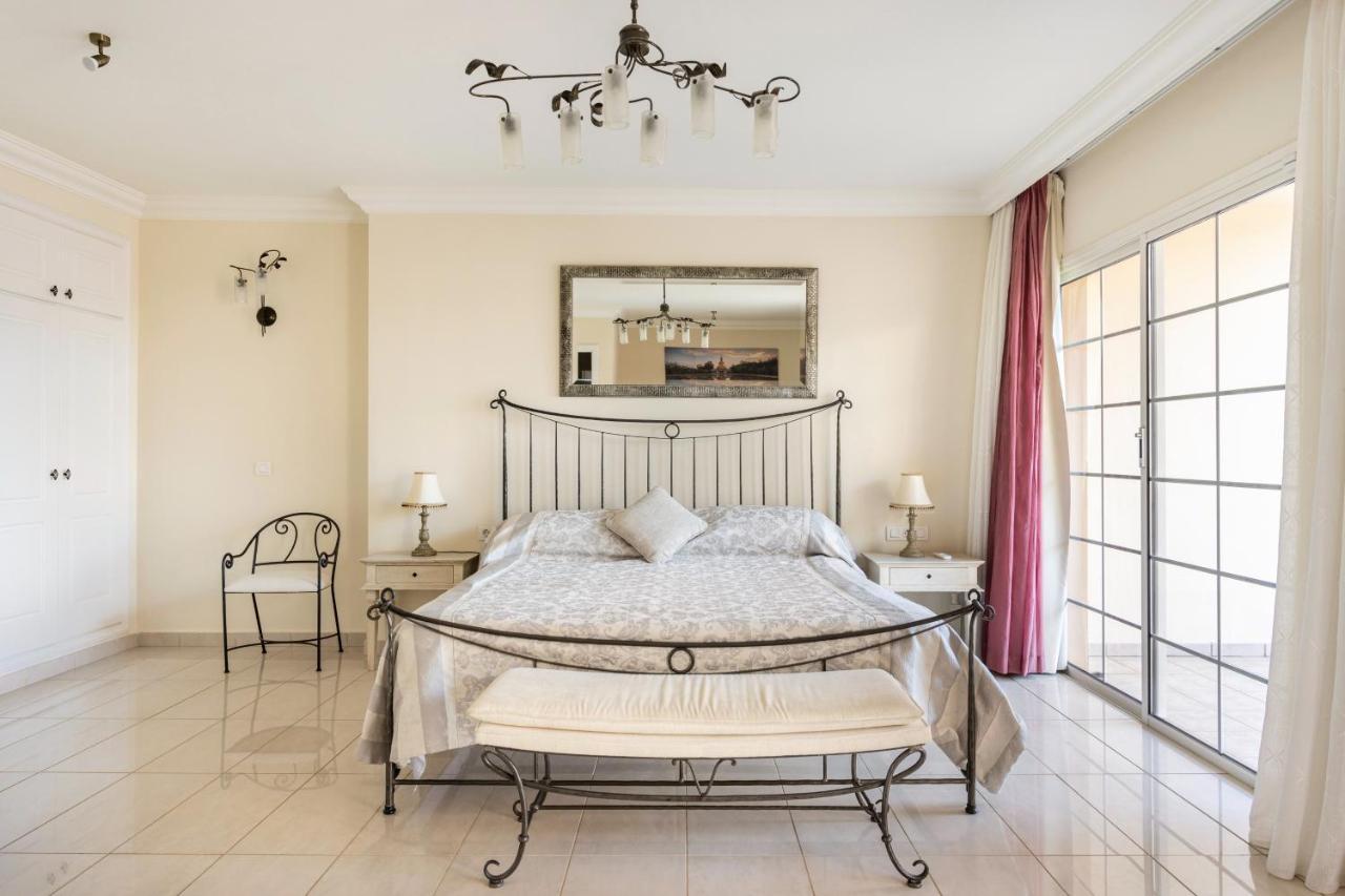 Terrazas Del Duque Sunset Apartment 阿德耶 外观 照片